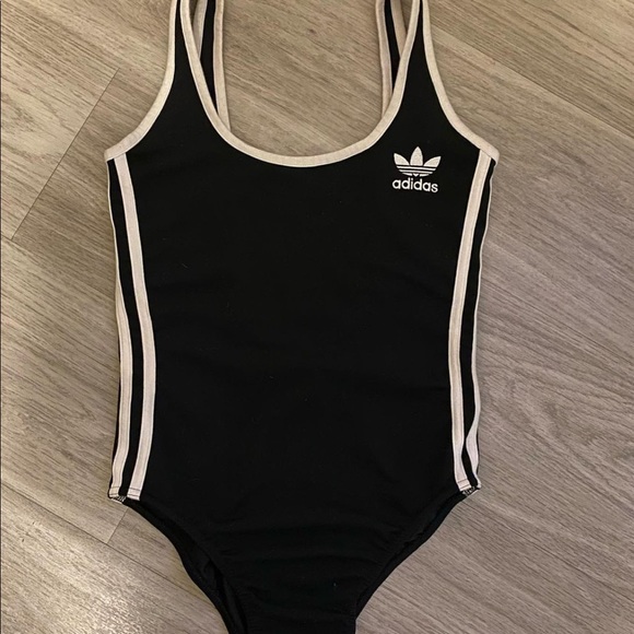 adidas Tops - Adidas bodysuit